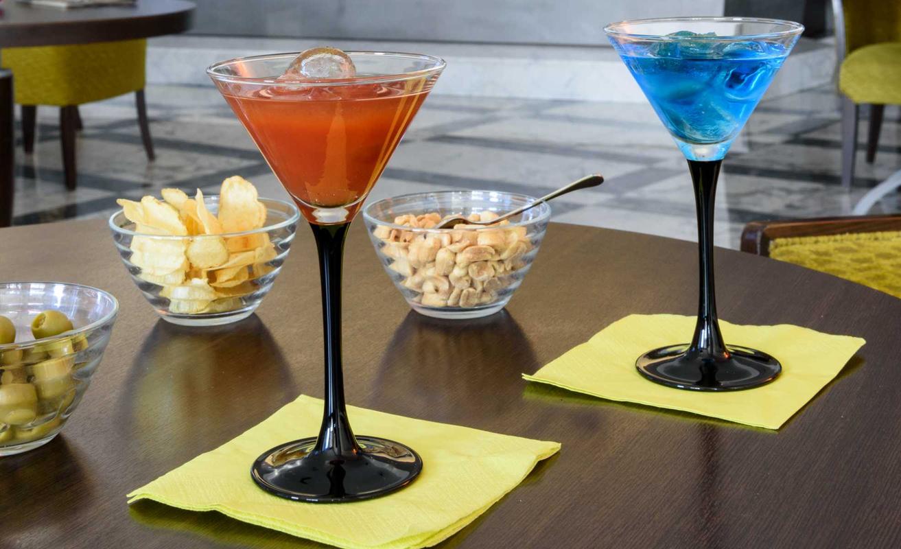 Lobby Bar  First Hotel Malpensa Somma Lombardo Lobby Bar  First Hotel Malpensa Somma Lombardo