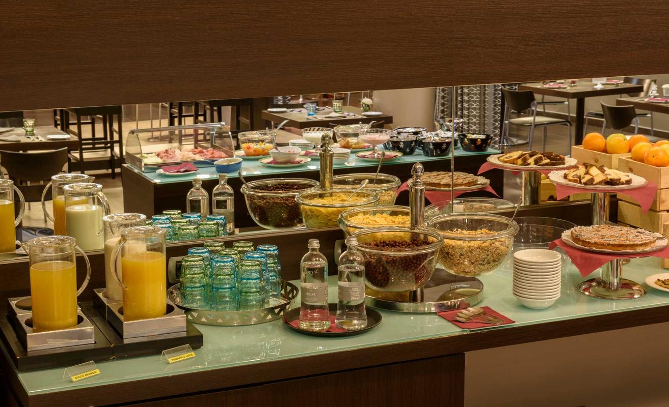 Eagle Restaurant  First Hotel Malpensa Somma Lombardo Eagle Restaurant  First Hotel Malpensa Somma Lombardo