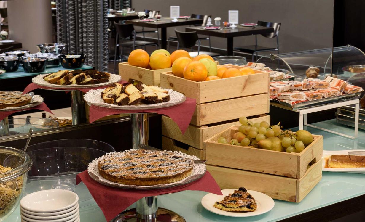 First Hotel Malpensa Somma Lombardo   First Hotel Malpensa Somma Lombardo