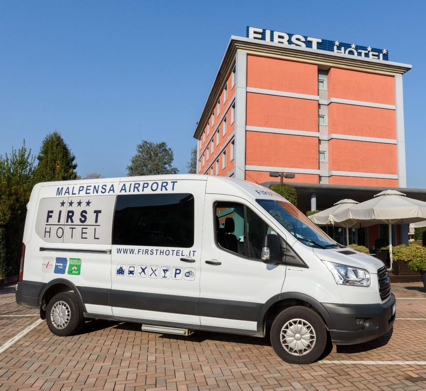 Benvenuto all´ First Hotel Malpensa Somma Lombardo Benvenuto all´ First Hotel Malpensa Somma Lombardo
